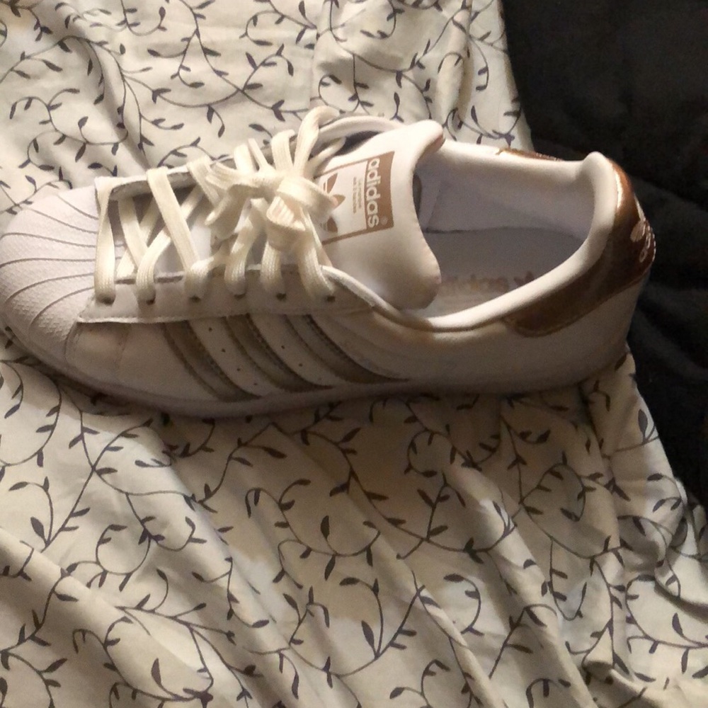 Adidas Original Superstar brand new never worn
